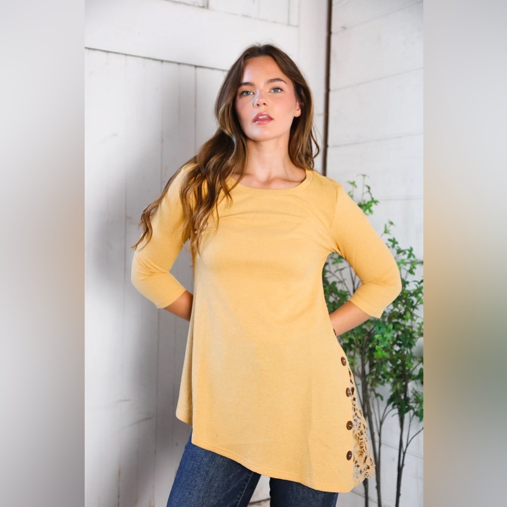 B074 And The Why Thermal Crochet Inset Button Detail Long Sleeve Tunic Top